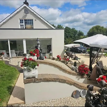 Penzion Dernvale House -double - Sleeps 2 *